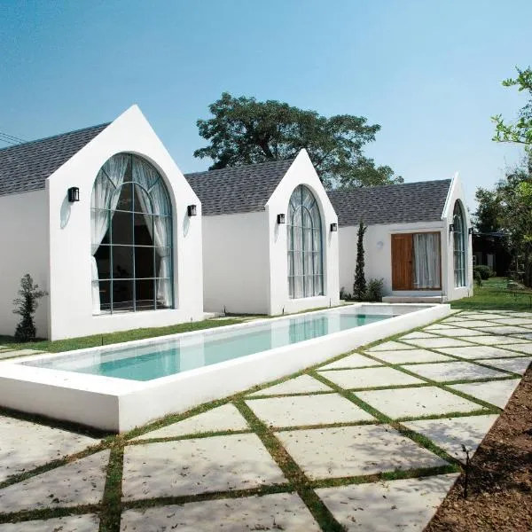 La Kana Boutique Villa, hotel in Kamphaeng Phet