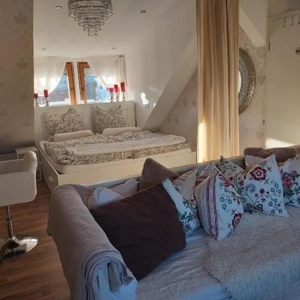 Unterkunft Mitten im schönen Frankenland, hotel in Buchbrunn