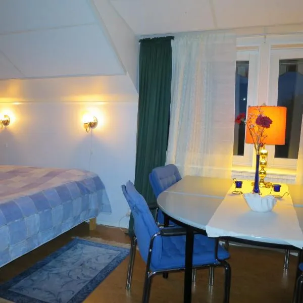 Dessans Café & Logi, hotel v destinaci Pello