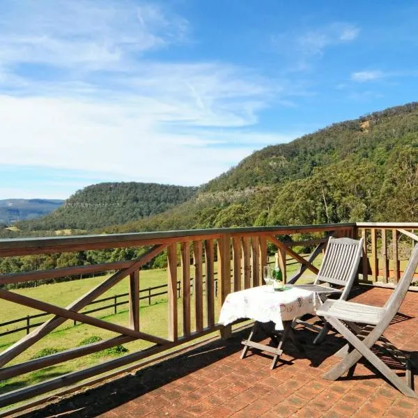 Alcheringa Cottage Amazing Location with views, hotelli kohteessa Upper Kangaroo River
