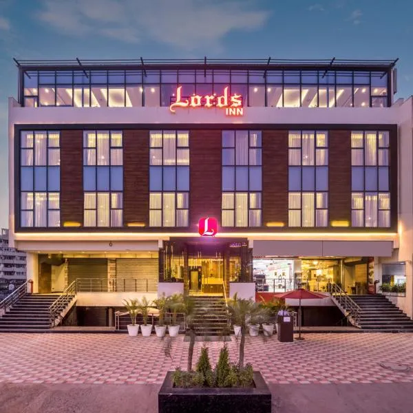 Lords Inn Chandigarh Zirakpur, hotel a Zirakpur