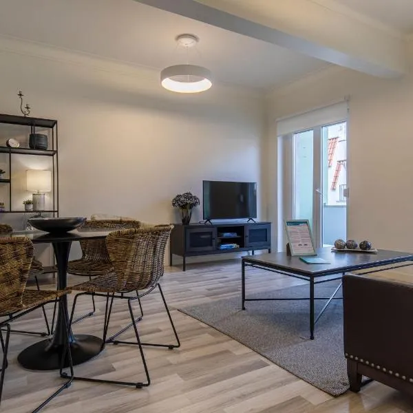 Glamorous Lisbon 2BDR Apartment by LovelyStay