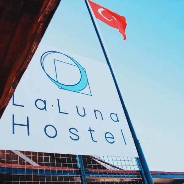 La Luna Hostel, hotel v Bodrumu