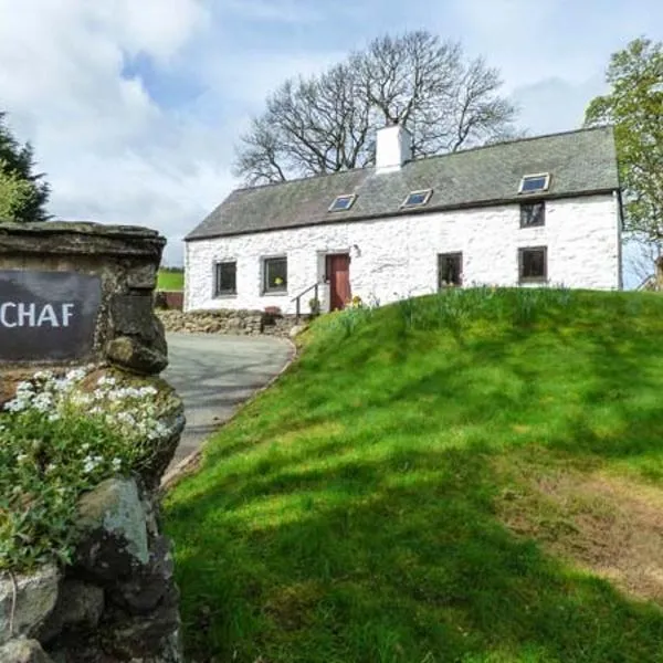 Ty Uchaf, hotel en Bettws Gwerfil Goch