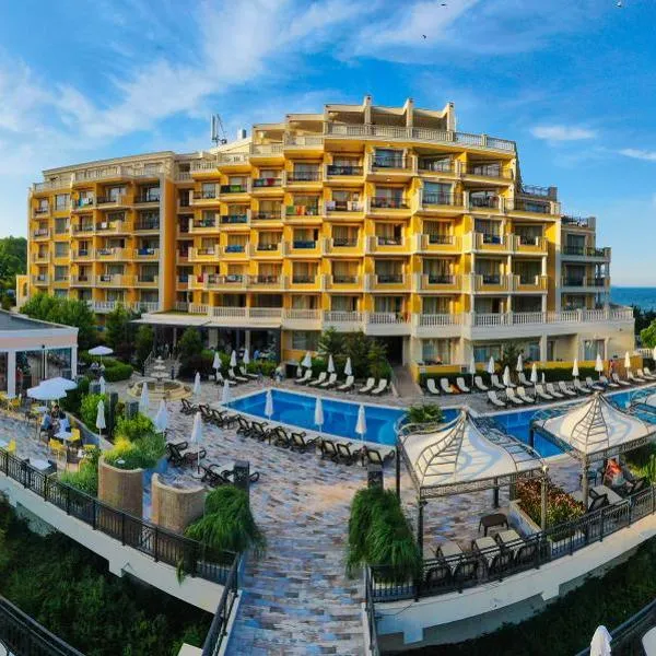 Marina White Sands Beach Hotel-All Inclusive, hotel i Obzor
