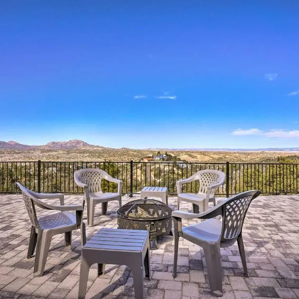 Panoramic Mtn Views Prescott Sunset Sanctuary, hotel v destinaci Prescott