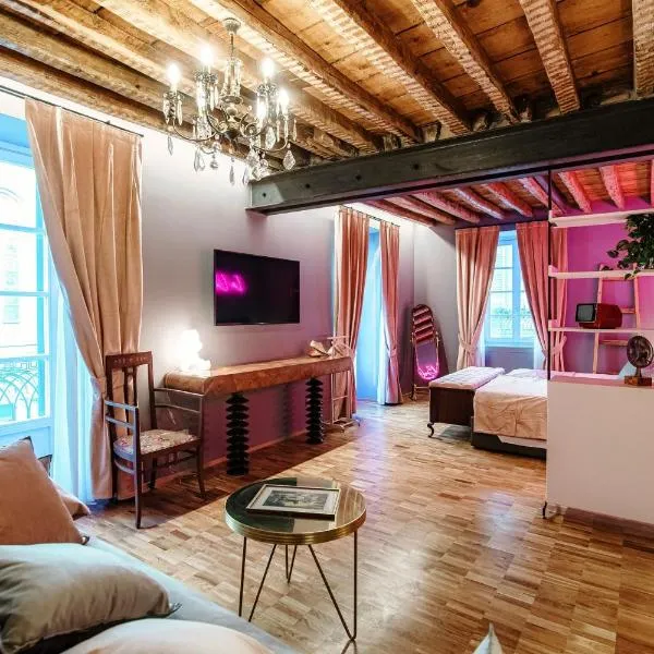 Vitrum - Como Luxury Suites, hotell Comos