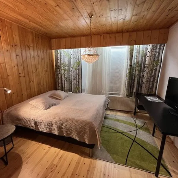 Huoneisto Tikkakoski - Apartment in Tikkakoski, hotel en Uurainen