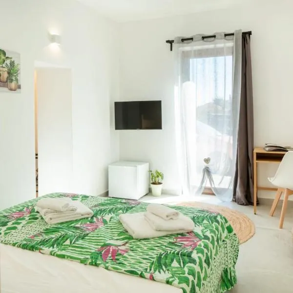 Ghjlgolu Suites - Essential Stay, hotel i Monte Petrosu