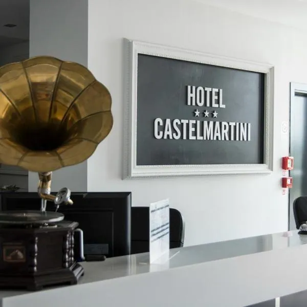 Castelmartini Wellness & Business Hotel, hotel v destinaci Larciano
