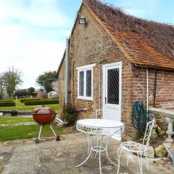 Standard Hill Cottage, hotel in Ninfield
