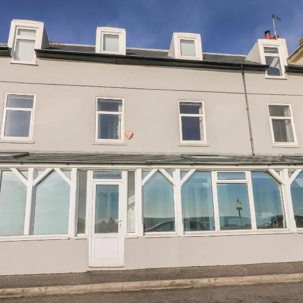 The Eaves, hotel in Sandgate
