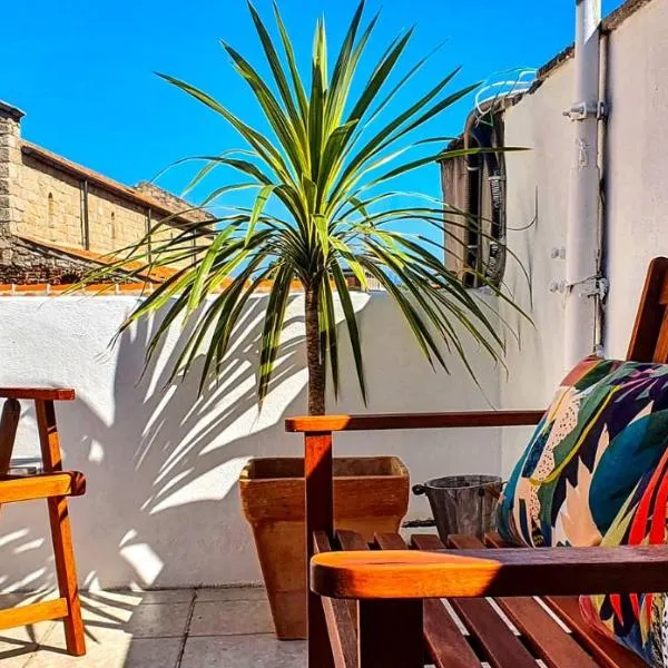 NIVALU' Guest House, hotel v destinaci Olbia