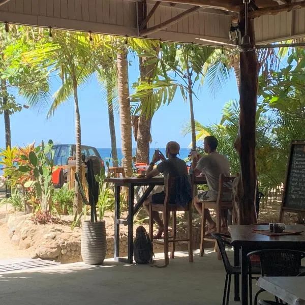 Beach Front Bahia，薩馬拉的飯店