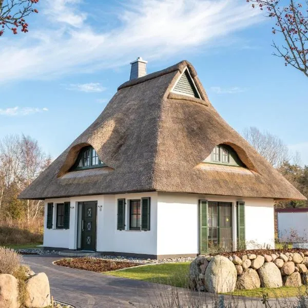 Ferienhaus Seeadler 3, hotel v mestu Fuhlendorf