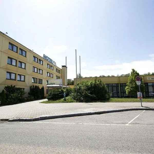 Lenas West Hotel, hotel Bécsben