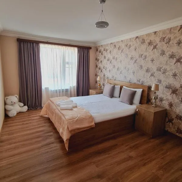 Seva Guesthouse and Cottages Byurakan, hotel di Byurakan
