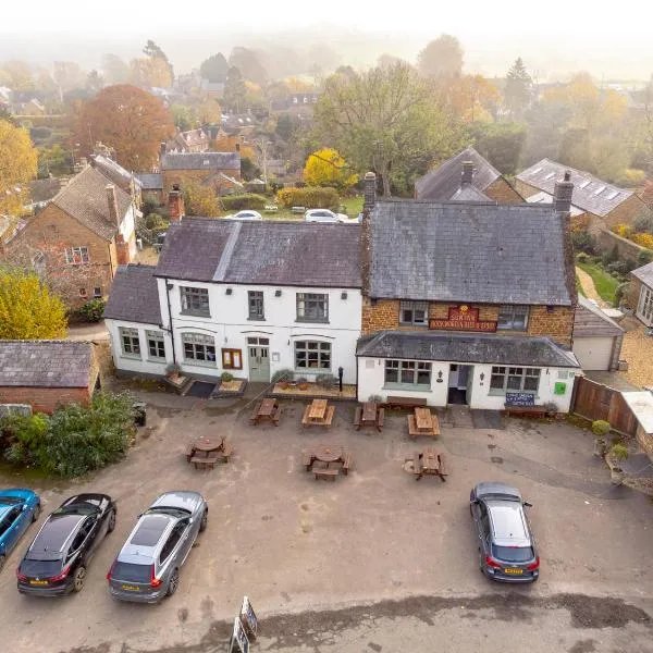 The Sun Inn At Hook Norton, hotel in Sutton under Brailes