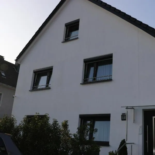 Rooms in Düsseldorf near the Airport/Fair, hotel en Düsseldorf