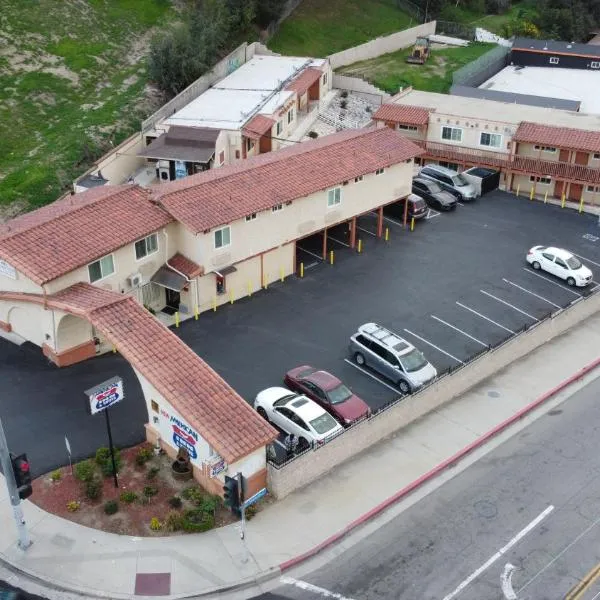 New American Inn & Suites, hotel v destinaci Anaheim