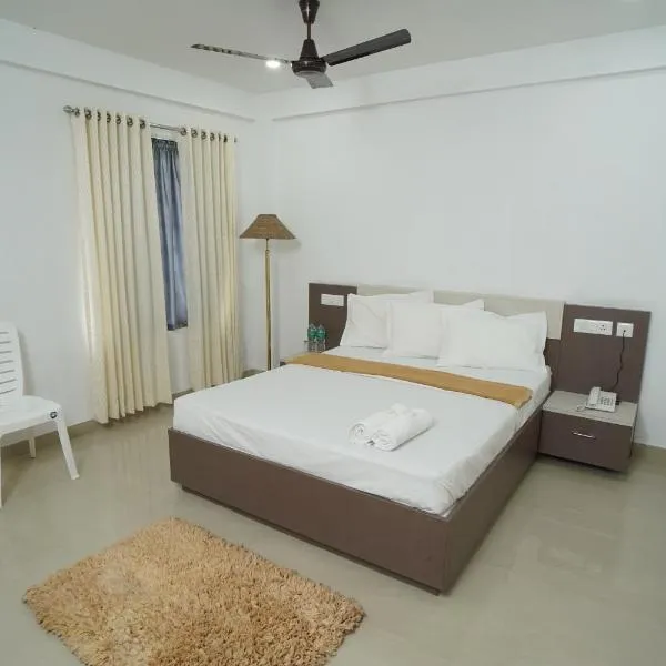 SN ROOMS, hotel v destinaci Perumpāvūr