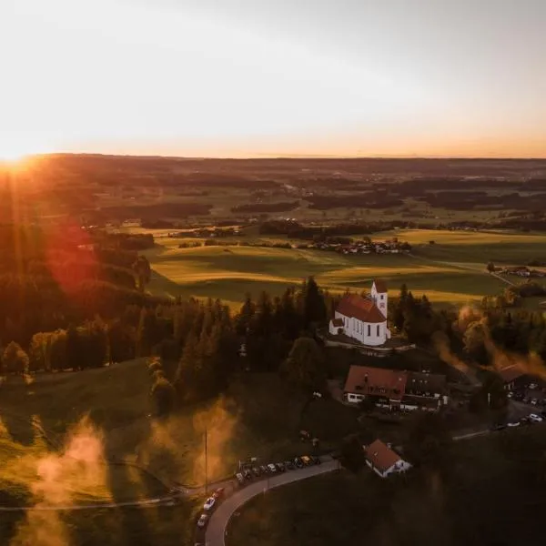 Panoramagasthof auf dem Auerberg, hotel v destinaci Bernbeuren