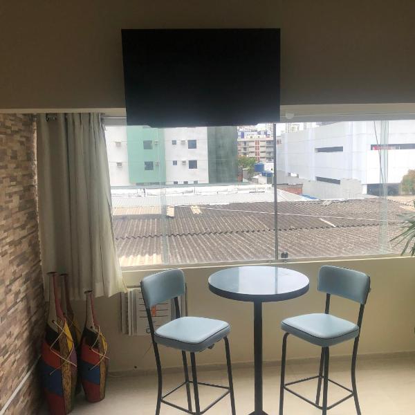 Lindo APARTAMENTO com Varanda à 100m - Praia de BOA VIAGEM - Foto 5