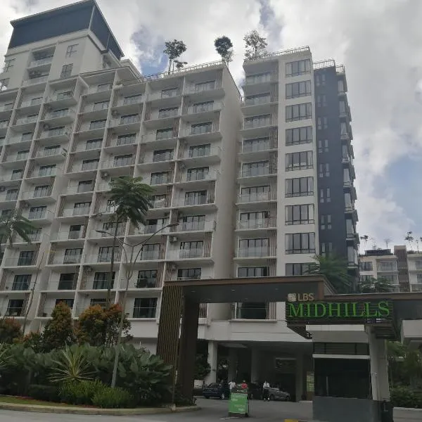 3 bedroom 12pax Midhills pool view free WIFI, hotel in Genting Highlands