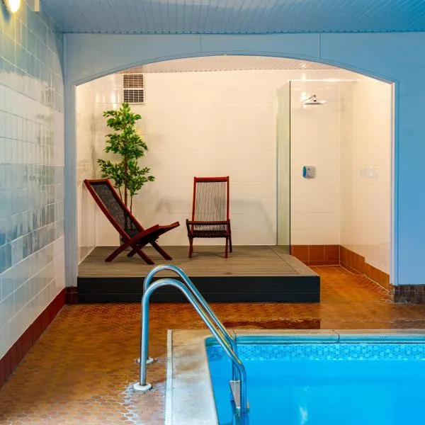 Cliff House Holiday Cottages, hotel in Ebberston