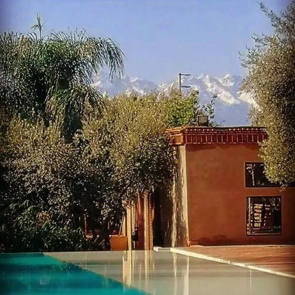 Manzil La Tortue, hotel di Douar Caïd Layadi