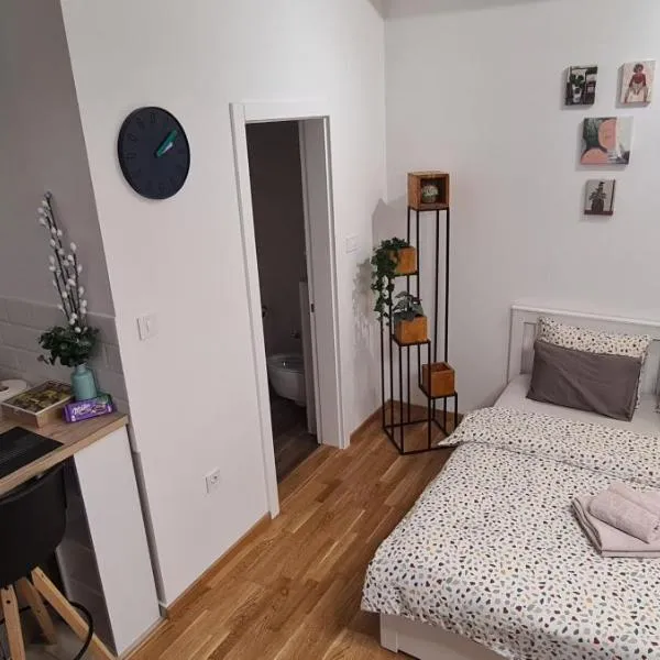Apartman Delena, khách sạn ở Novi Sad