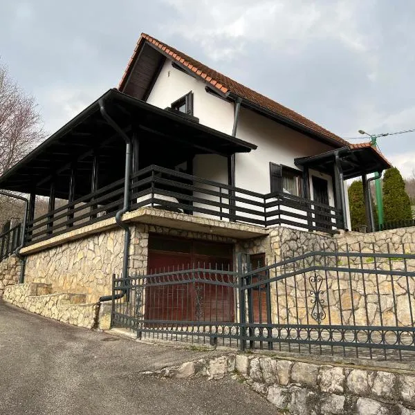 Vikendica Mlinovi, hotel Krupa na Vrbasu városában