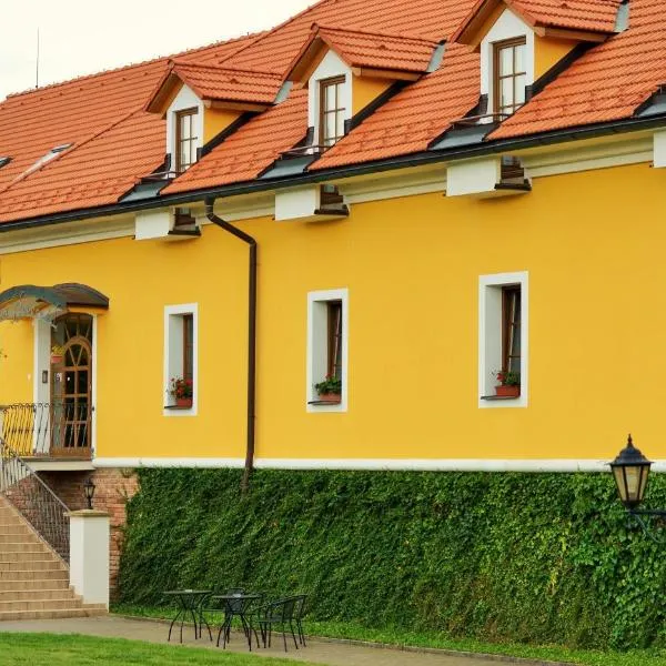 Hotel Belcredi, hotell i Tvarožná