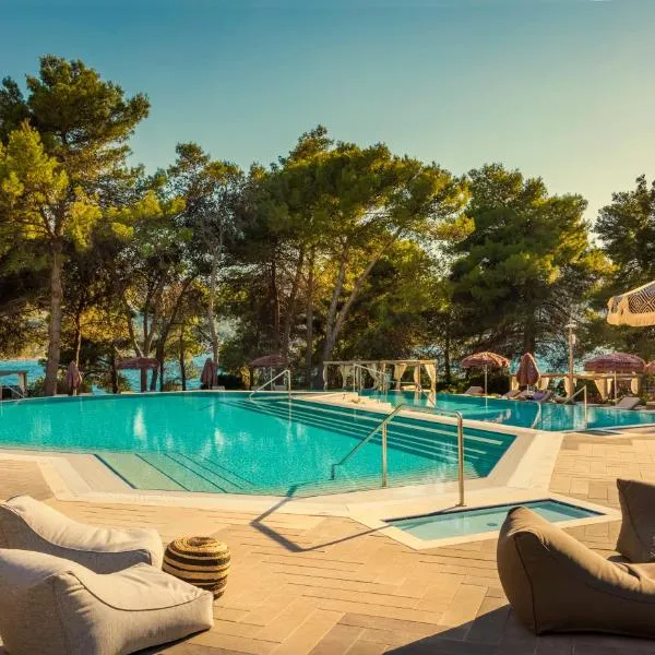 PLACES Hvar Hotel by Valamar, hotel v Starom Grade