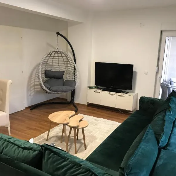 Green Apartment, hotel v mestu Novi Pazar