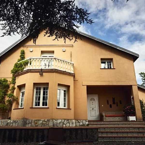 CASA ALTO LOS RENEDOS, hotell i San Cristóbal de Boedo