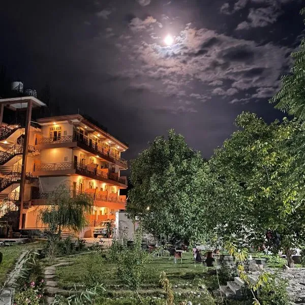 Karakorum View Hotel Karimabad Hunza, hotell i Hunza