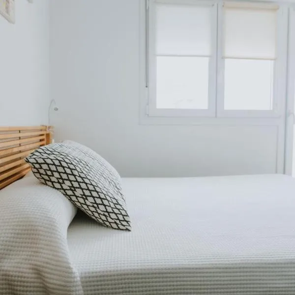 Apartamentos ZHR 2, hotel v destinaci Zahara de los Atunes