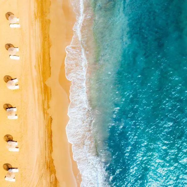 Thalassa Beach Resort & Spa Retreat, hotel in Ayios Efstathios