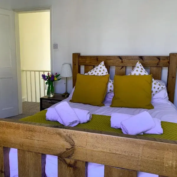 Park Crescent Lodge - Quaint Victorian Home With Free Parking, hotel en York