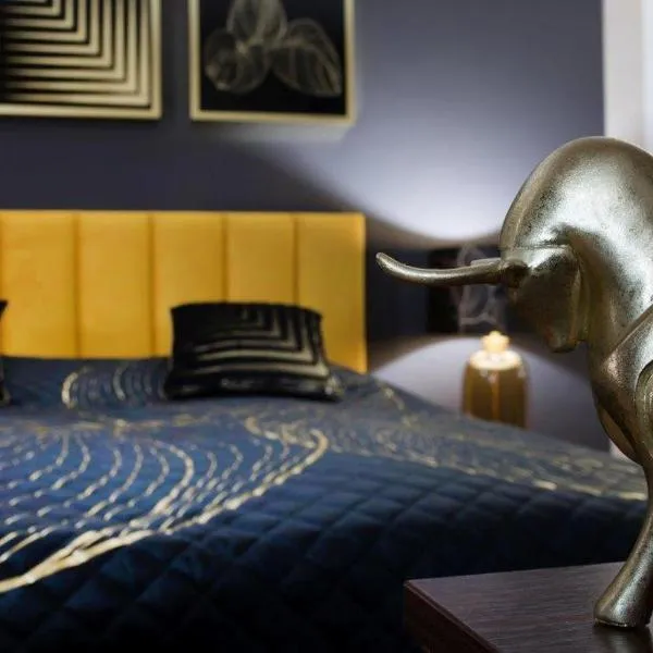 Hotel Zlatý Býk, hotell i Rimavská Sobota
