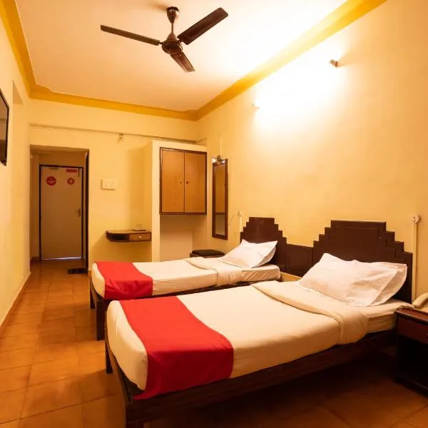 The Sincro Hotel, hotell i Madgaon
