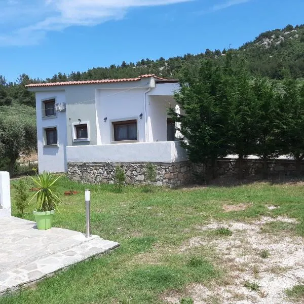 Olia Garden, hotel v destinaci Pachis