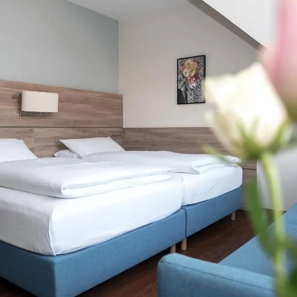Hotel Kastanienhof, hotel v destinaci Erding