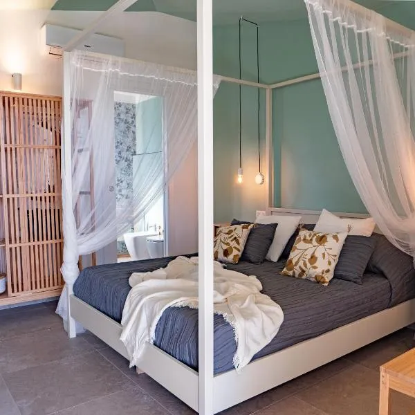 B&B Sole Mare Luna, hotel a Lu Lioni