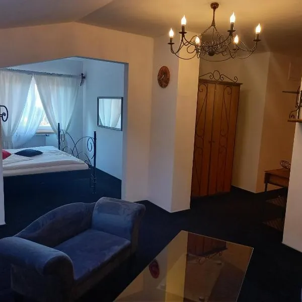 Penzion starojicka pizza, hotel v destinaci Starý Jičín