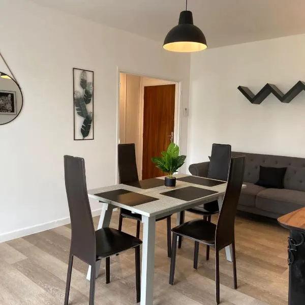 1 Espalion superbe appartement hyper centre ville, hotell sihtkohas Espalion