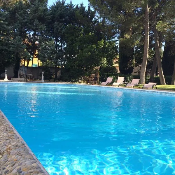Cit'Hotel Le Mirage, hotel v destinácii Istres