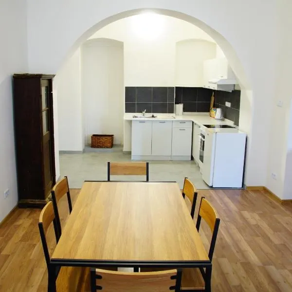 Apartment Porta, khách sạn ở Terezín