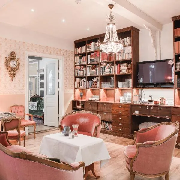 Grand Hotel Lysekil, хотел в Люсешил